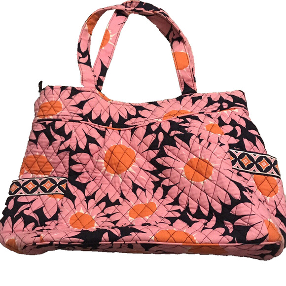 VERA BRADLEY Reversible Tote LOVES ME Shoulder Bag Hobo Clean 19 x 12 - Picture 1 of 8